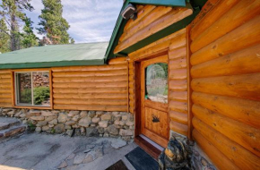 Longs Peak Cabin - Monthly Long-Term Vacation Rental 30 Days -- Estes Park cabin